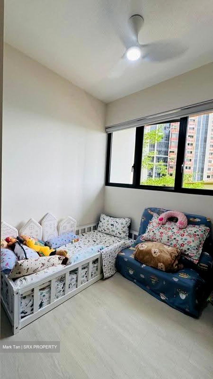 Riverfront Residences (D19), Apartment #614732101